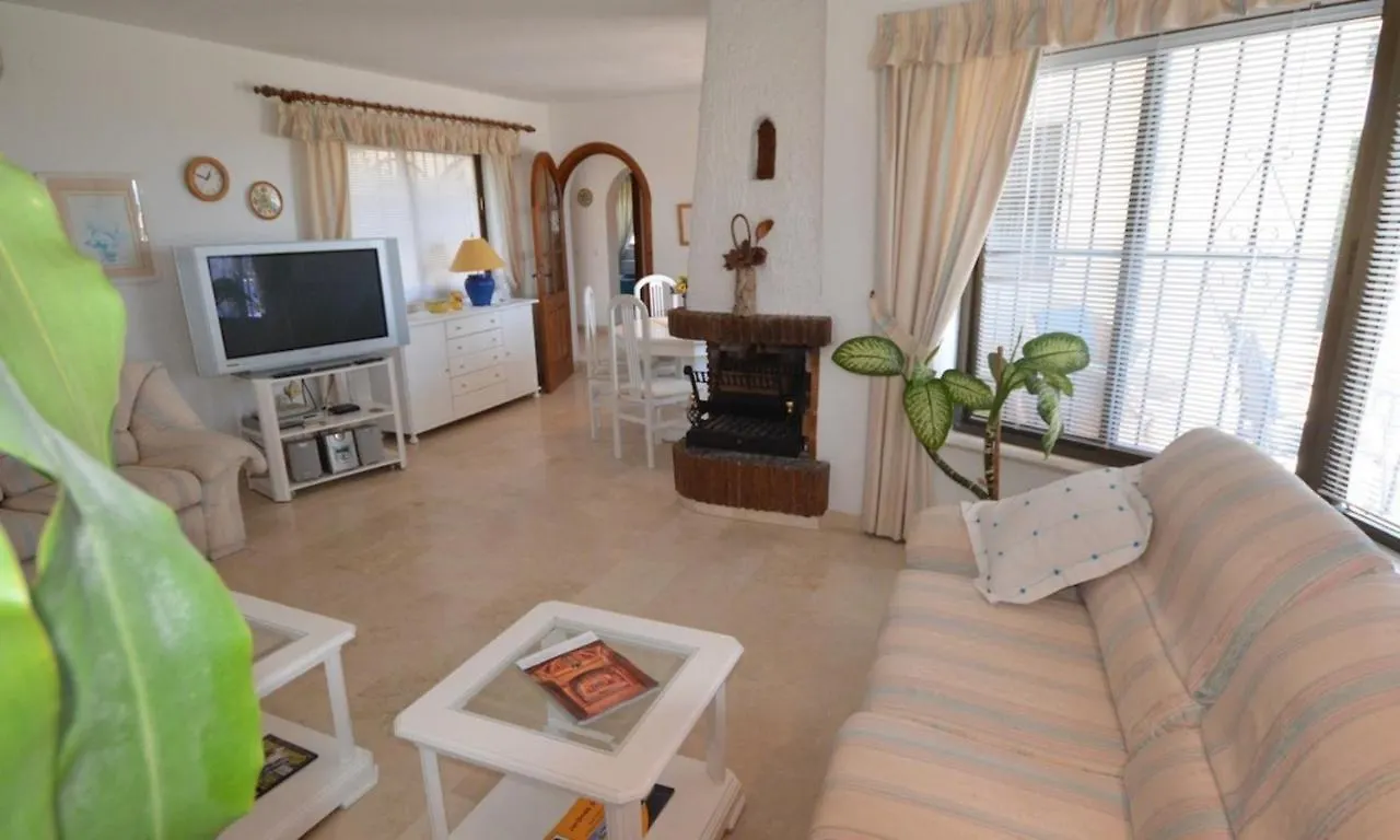 Beautiful 4-Bed Det Villa Private Pool Sea Views Mijas 0*,  Spain