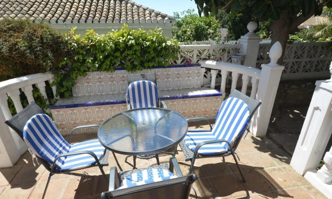 Beautiful 4-Bed Det Villa Private Pool Sea Views Mijas
